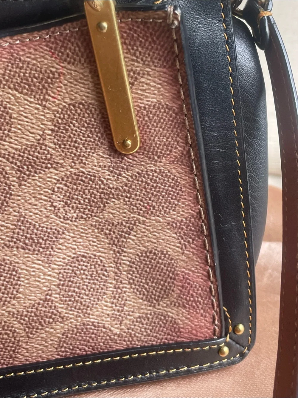 Coach 1941 Dreamer 21 Signature Frame Kiss Lock Satchel in Brown and Black